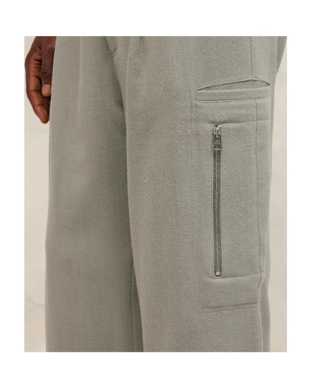 AMI Blue Ami Pleated Wide-Leg Cargo Pants for men