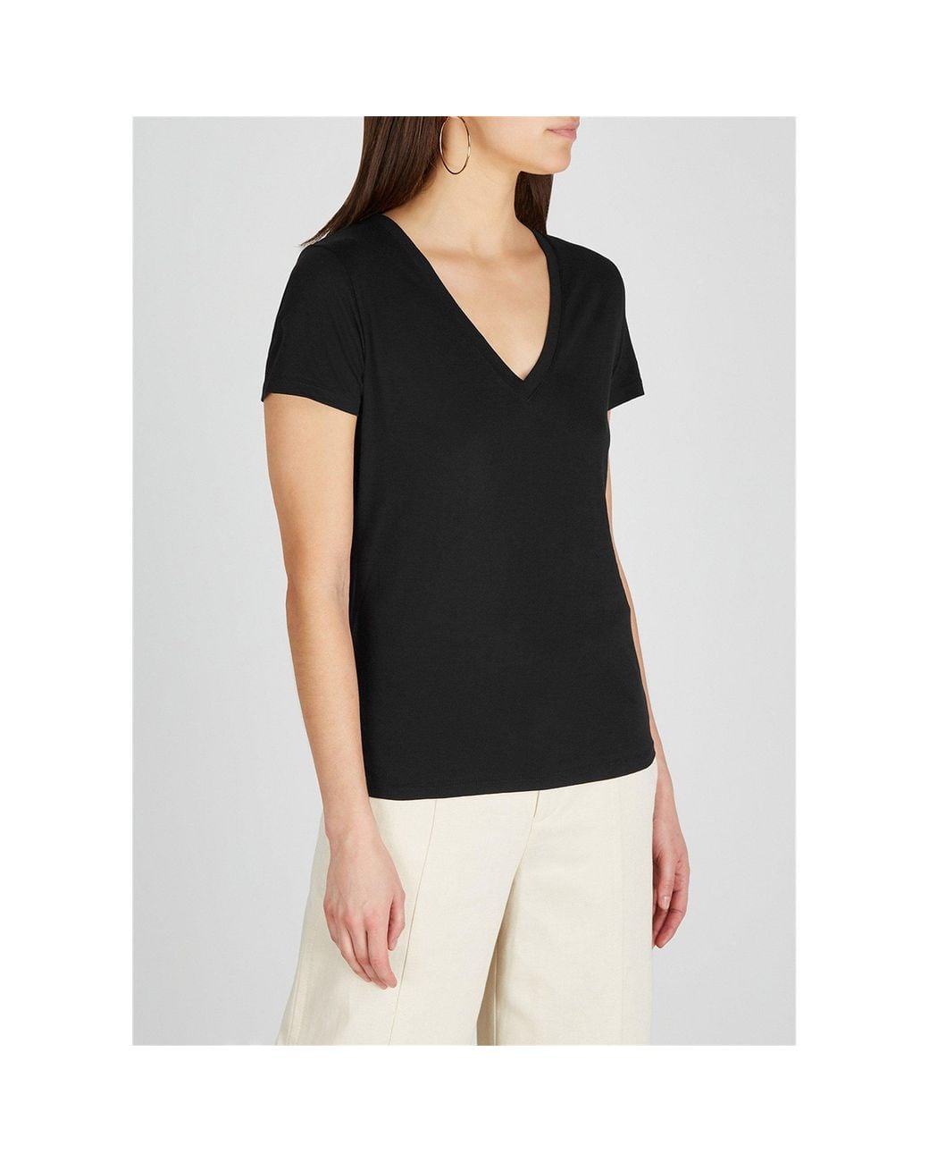 Vince Black Casual Solid T-Shirt