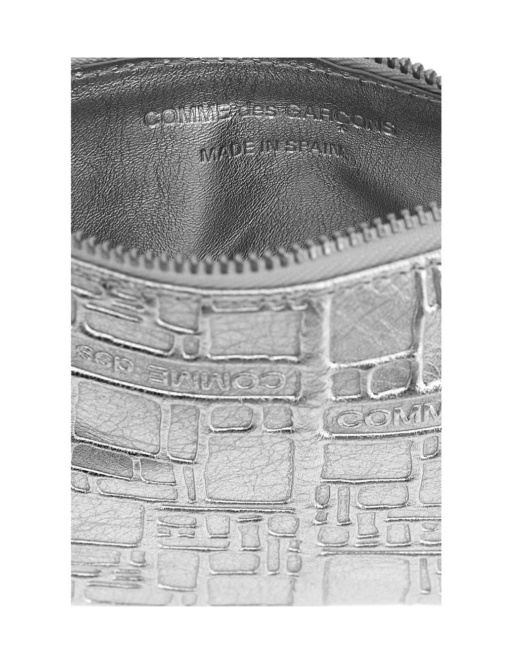 Comme des Garçons White Zipper Wallet for men