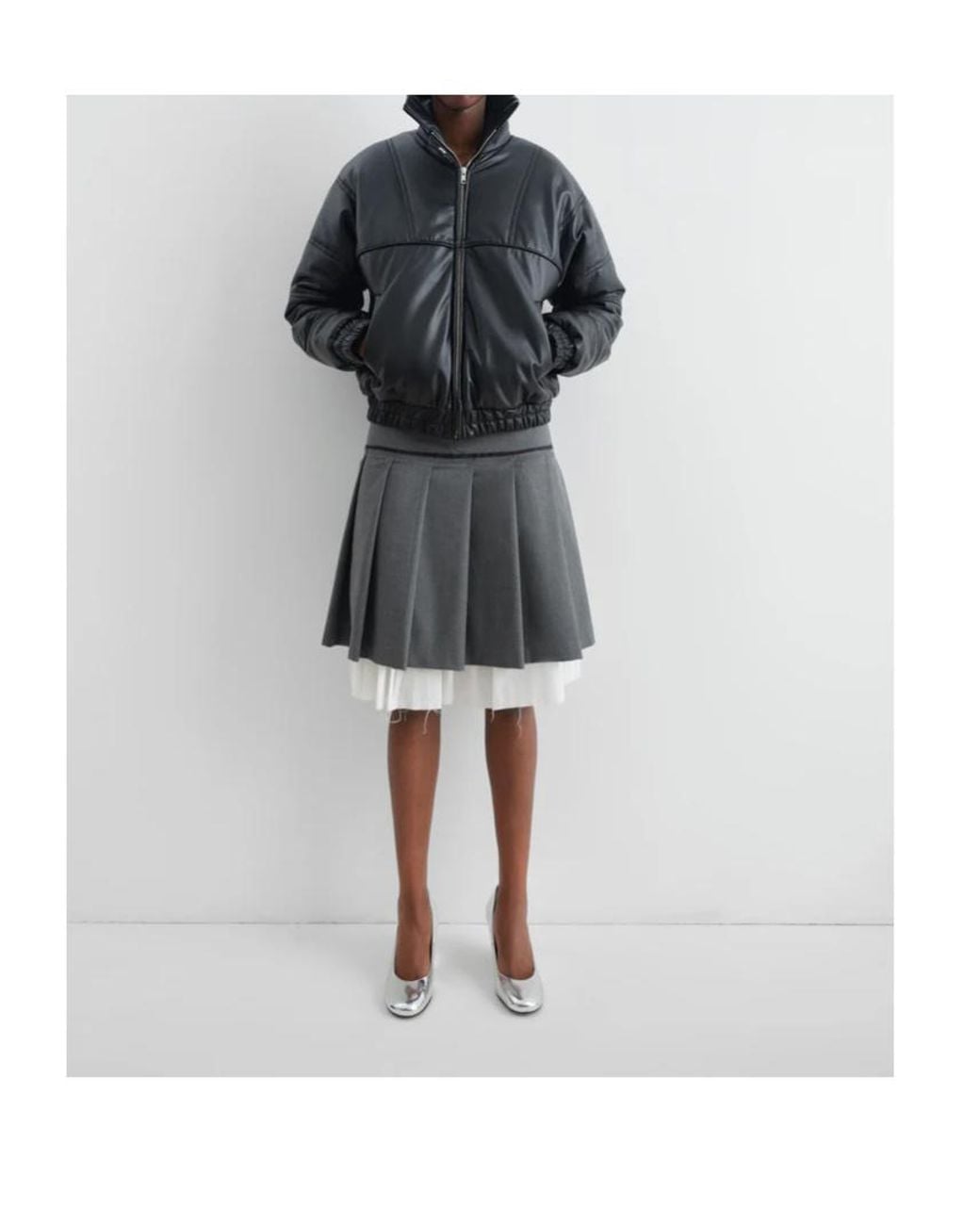 GIMAGUAS Black Long-Sleeved Leather Jacket
