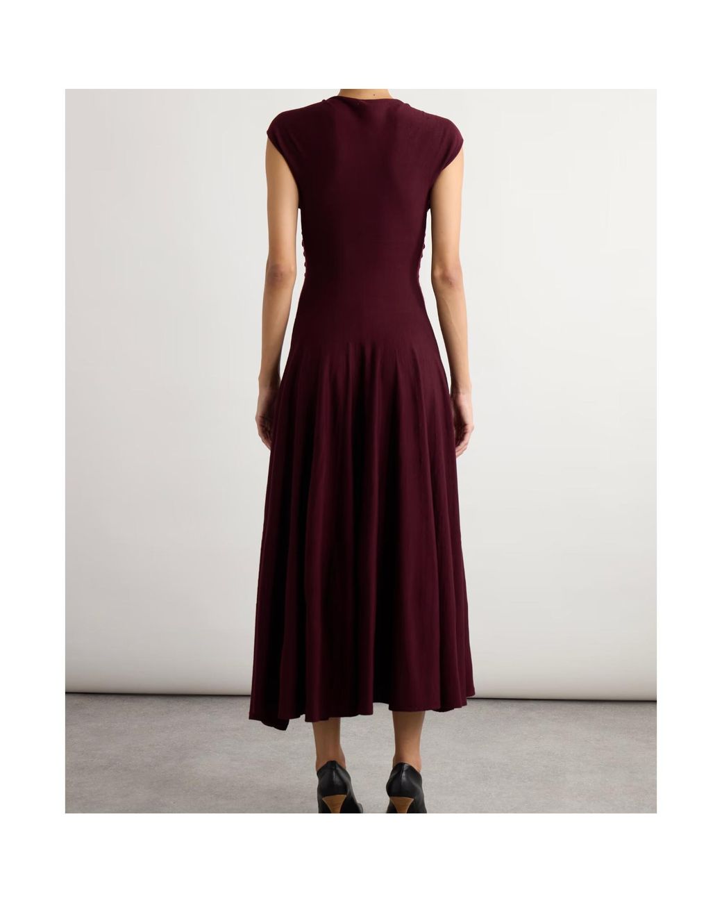 Alaïa Red Alaïa V-Neck Pleated Sleeveless Dress