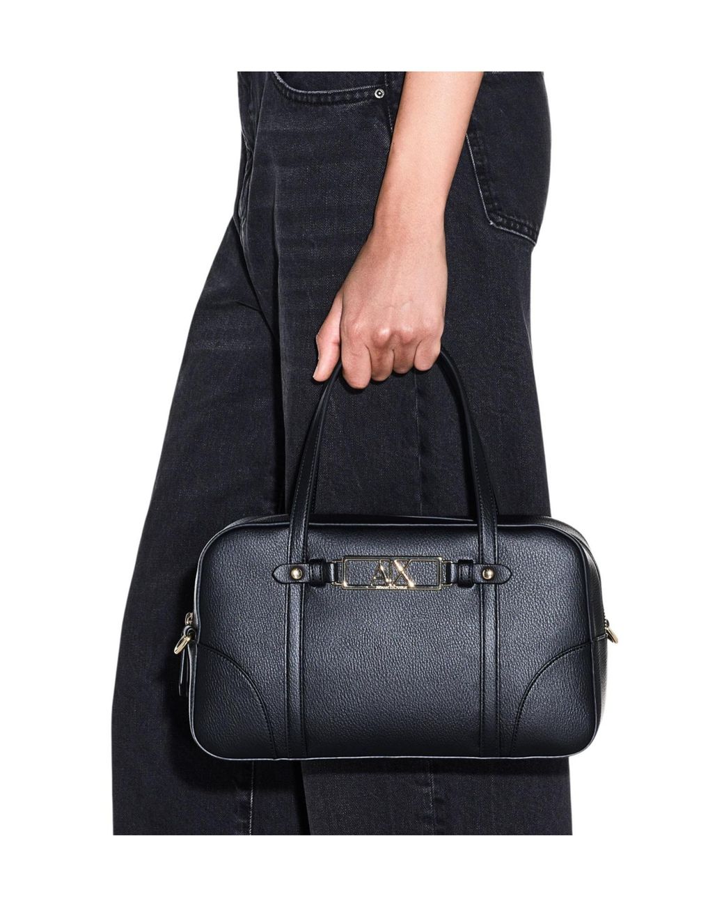 ARMANI EXCHANGE Black Logo-Plaque Leather Tote Bag