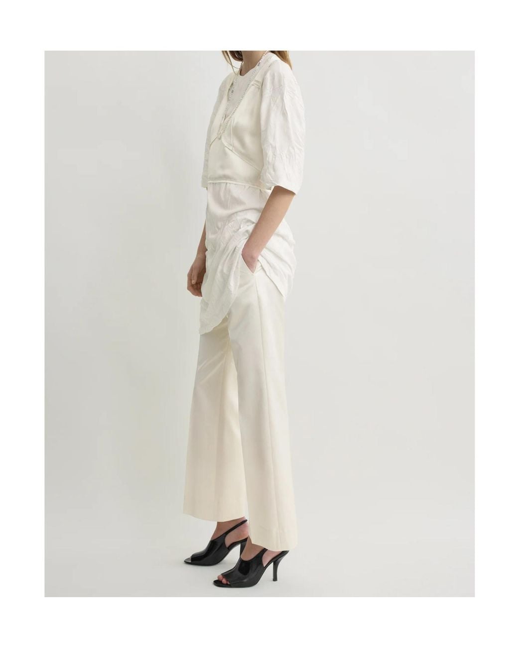 Totême White Totême V-Neck Cropped Satin Top