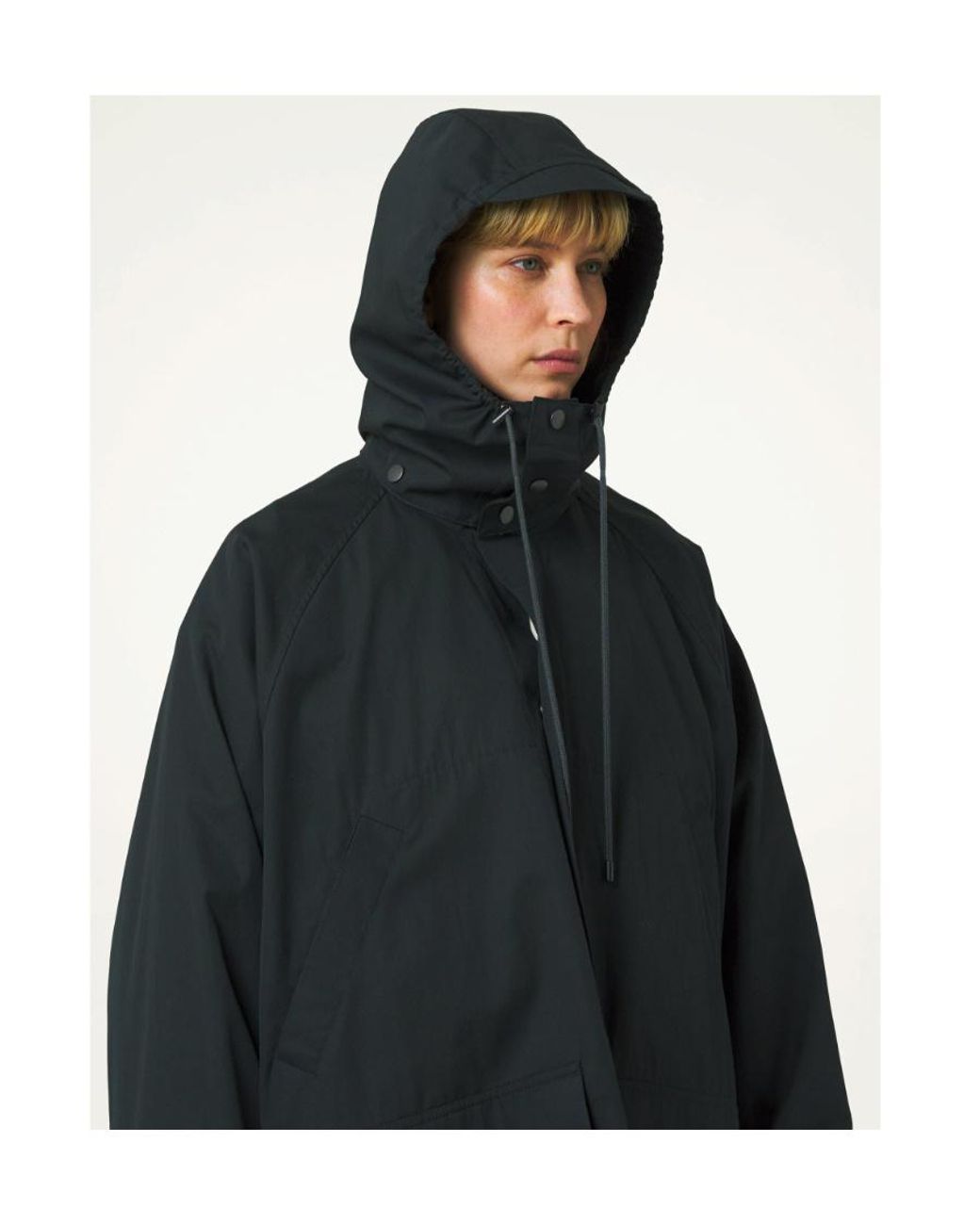 Lemaire Removable Hood Raincoat in Black | Lyst Lemaire Removable Hood Raincoat in Black | Lyst