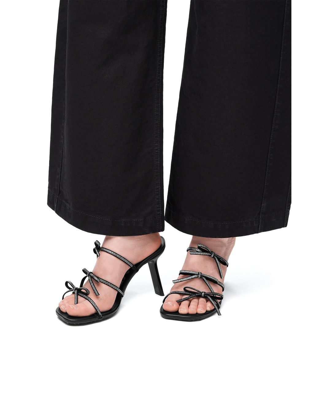 Loewe Black Petal Sandal