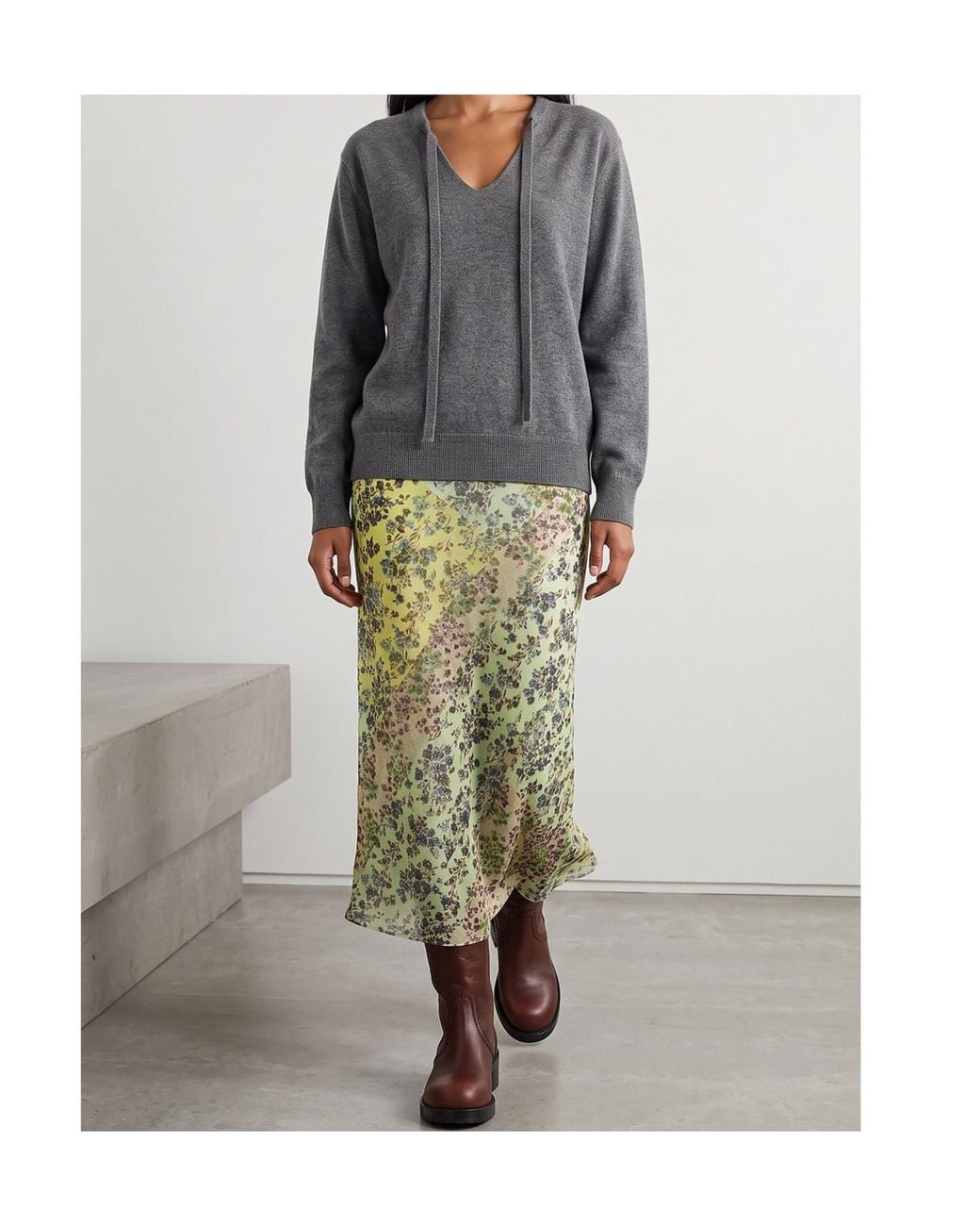 Dries Van Noten Gray Towie Lace V-Neck Knitted Sweater