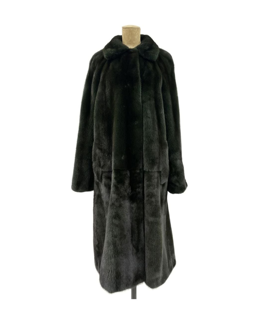 Yves Salomon Black Long-Sleeved Coat