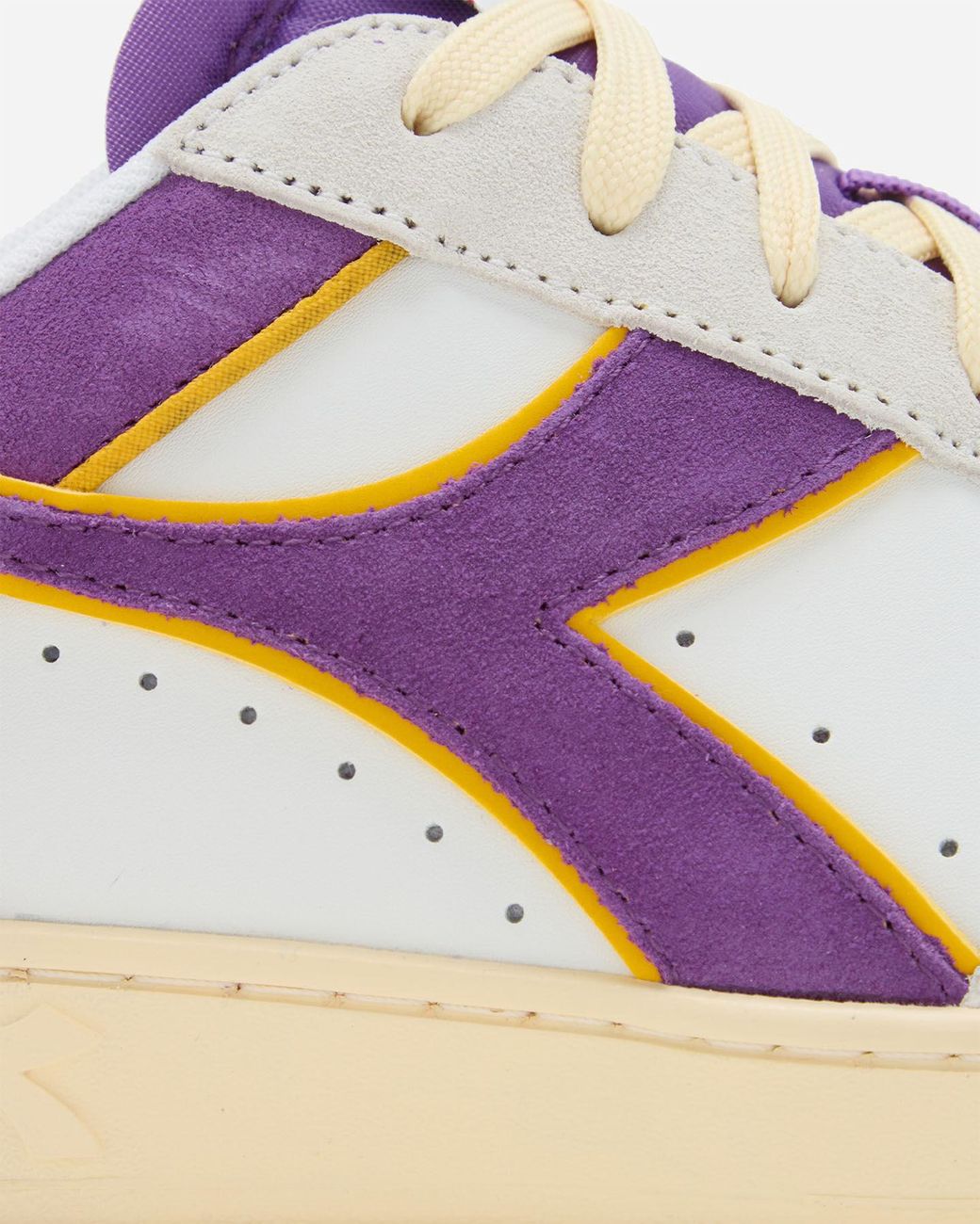 Diadora Pink Logo Low Upper Board Shoes for men