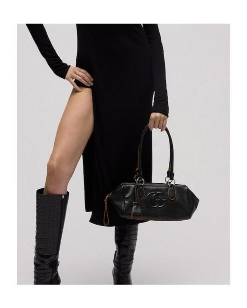 Gucci Black Medium Boston Bag With Double G Detail