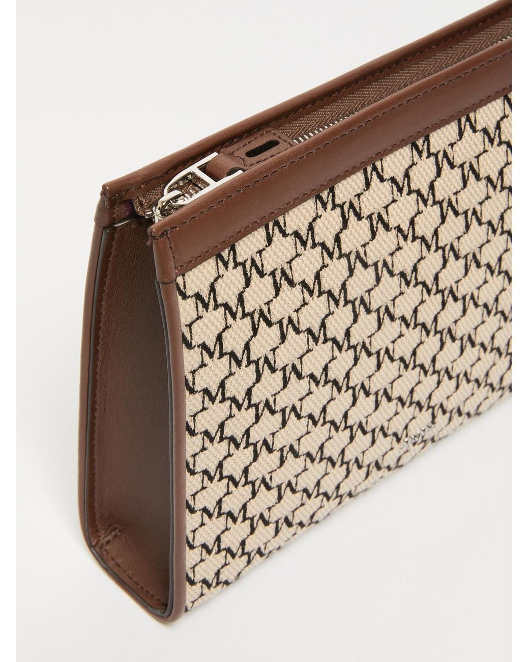 Max Mara Natural Mmtrousses Logo Plaque Zip-Up Wallet