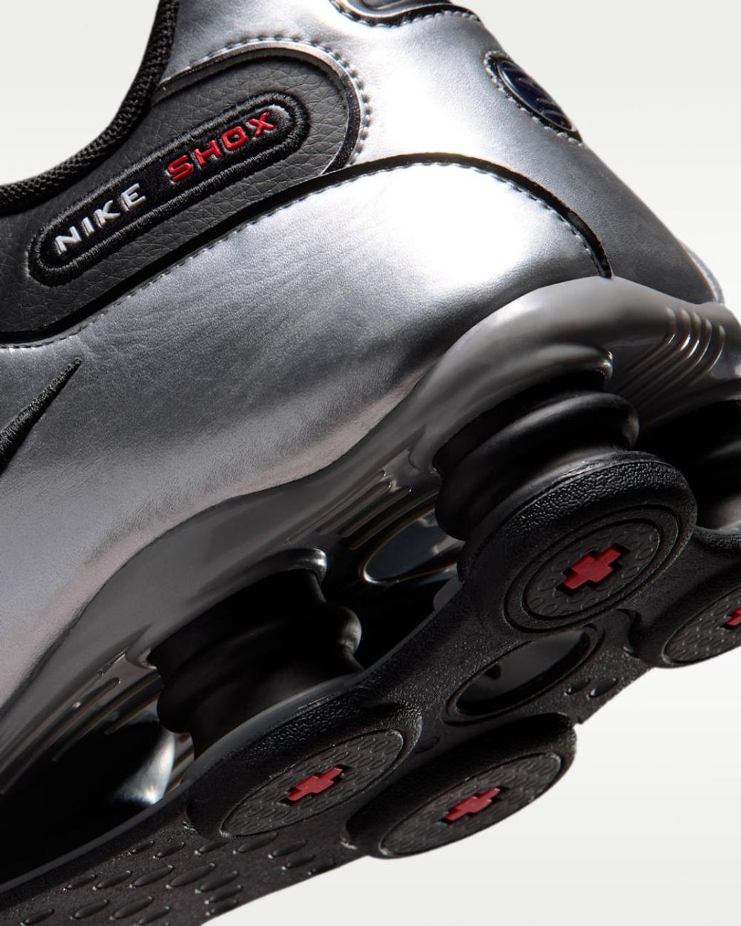 Nike Black Shox Nz Low-Top Sneakers for men