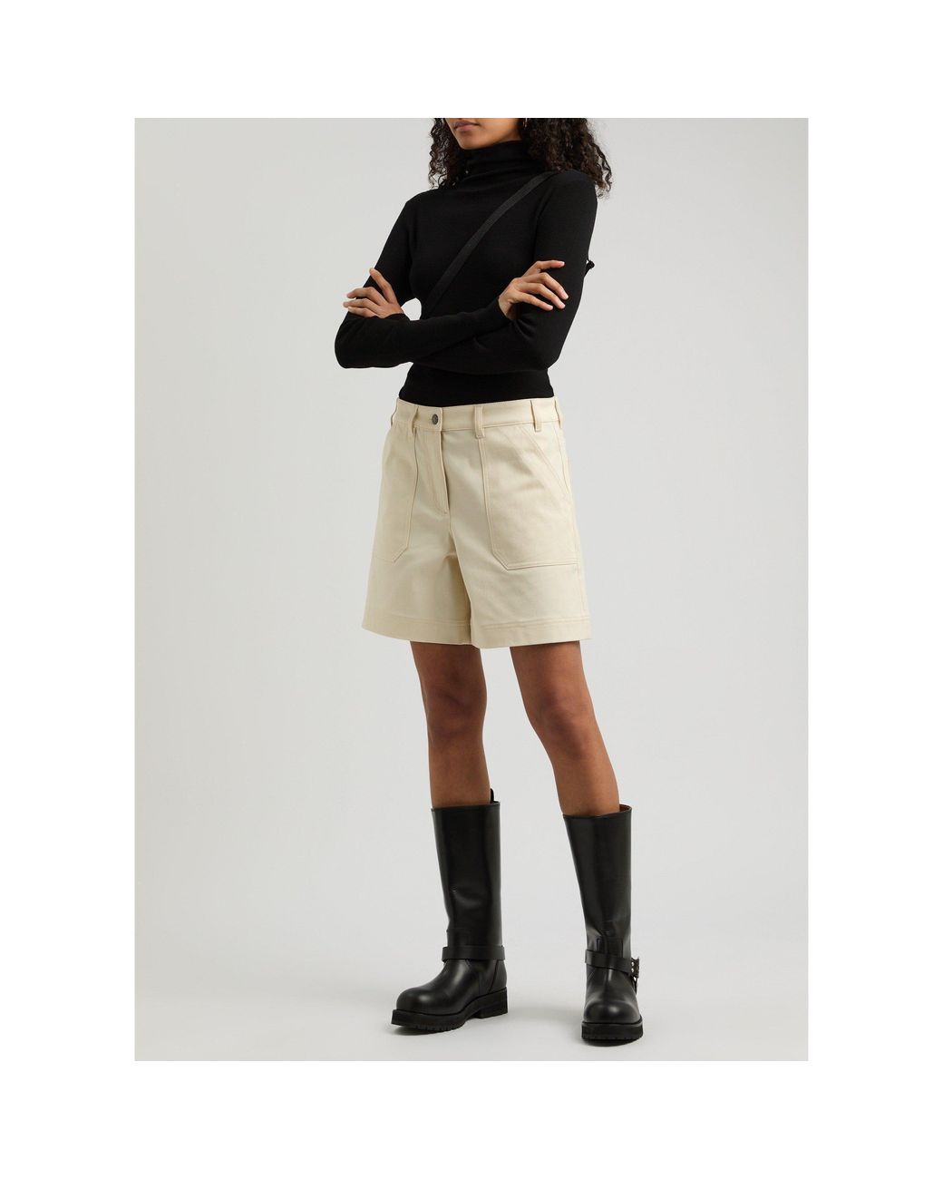 Moncler Natural Stretch Casual Shorts