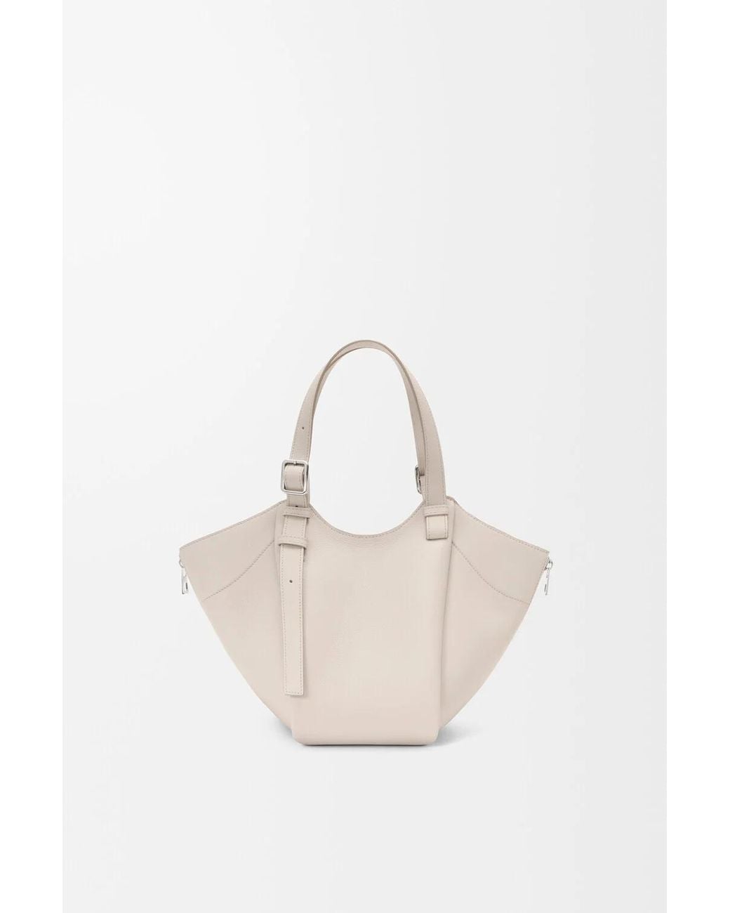 Loewe Natural Hammock Flip Medium Shoulder Bag