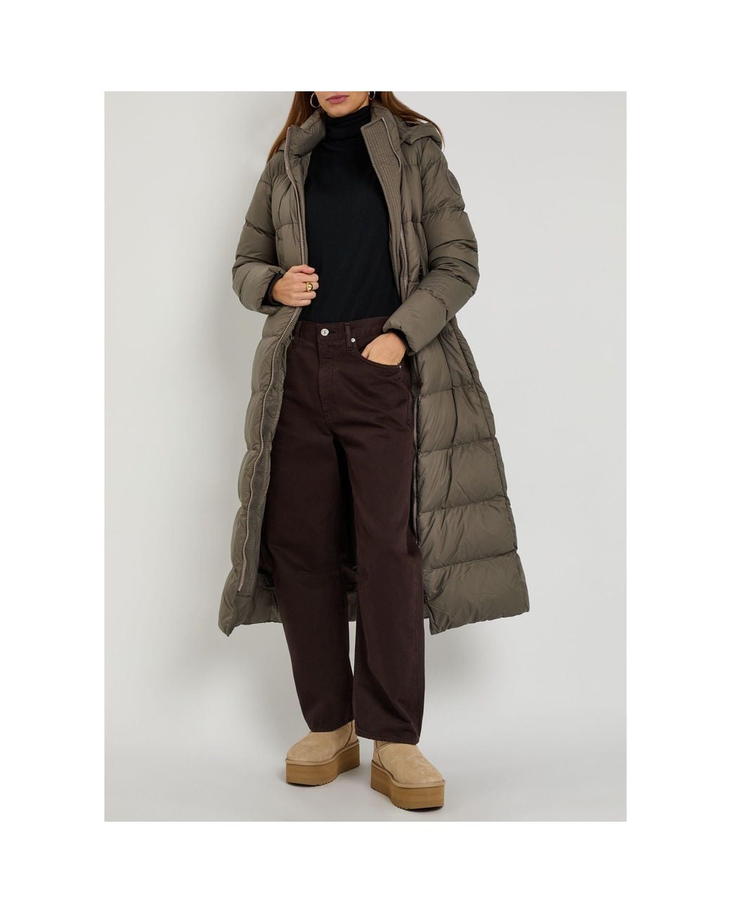 Canada Goose Brown Simple Thick Down Coat