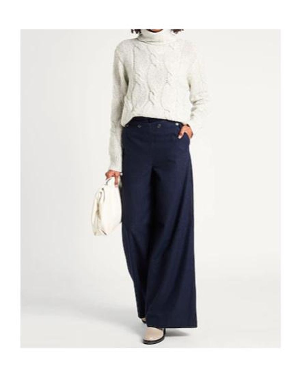 MAX&Co. White Turtleneck Sweater