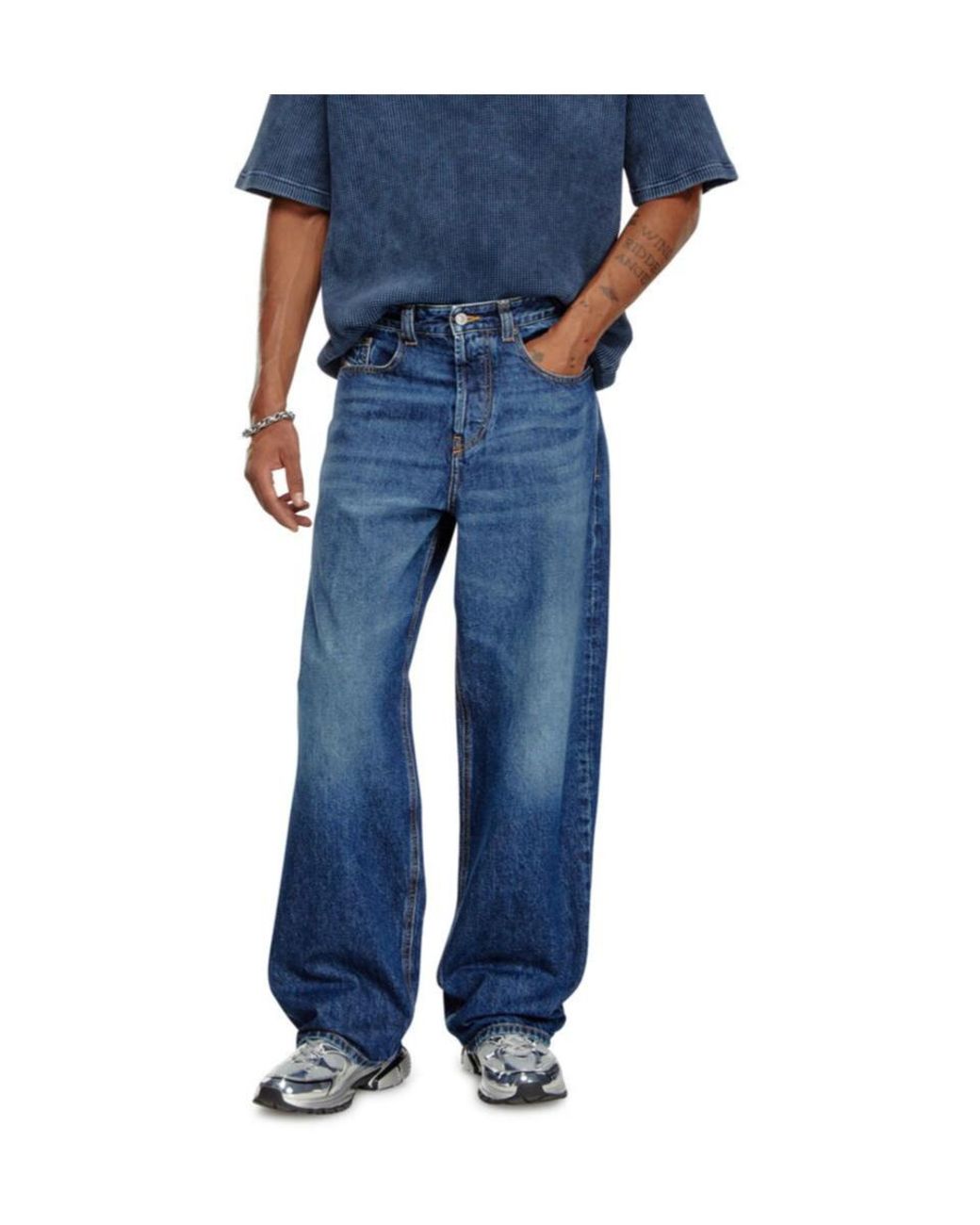 DIESEL Blue 2001 D-Macro Low-Waist Relaxed Jeans for men