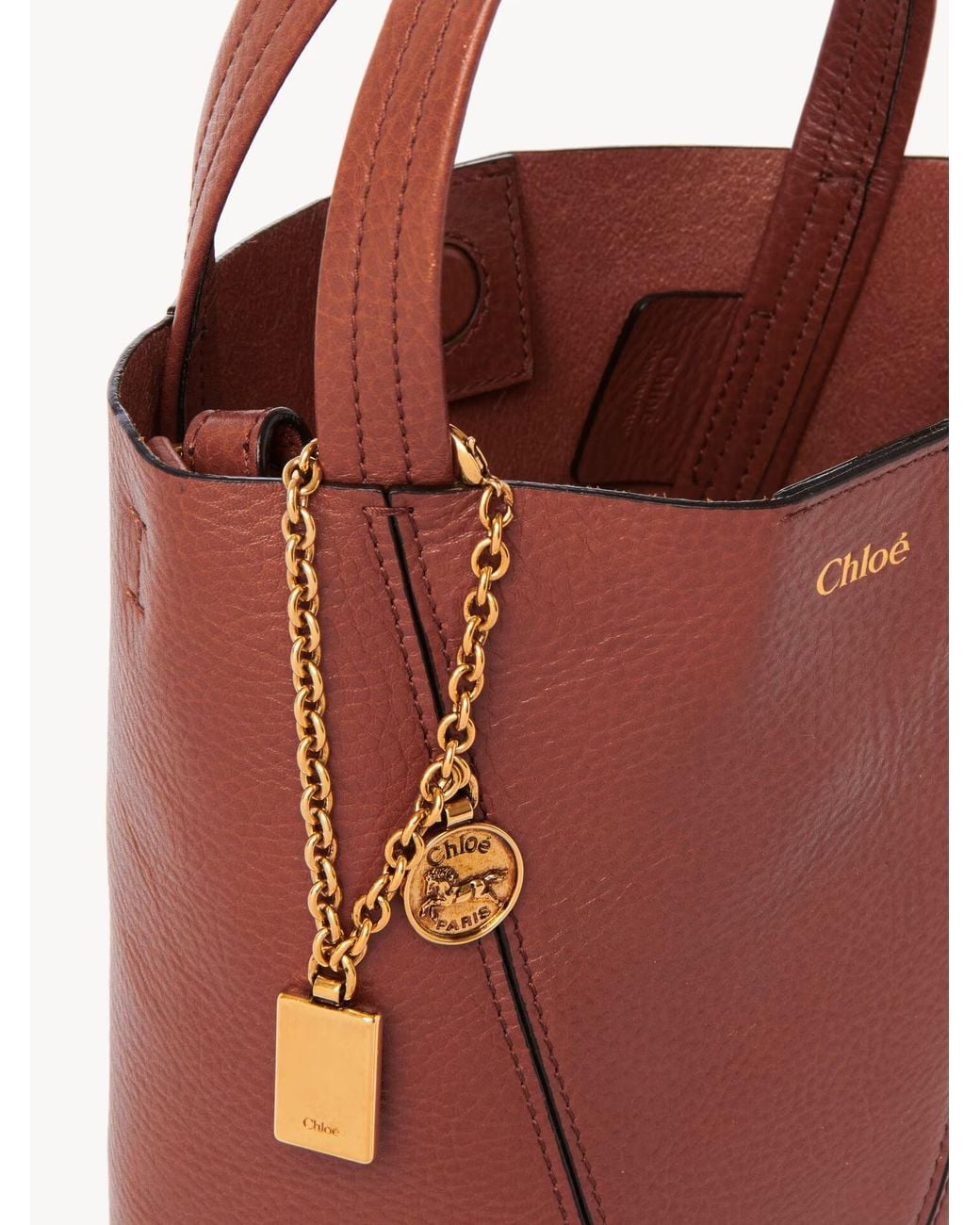 Chloé Red Chloé Spin Chain Detail Shoulder Bag