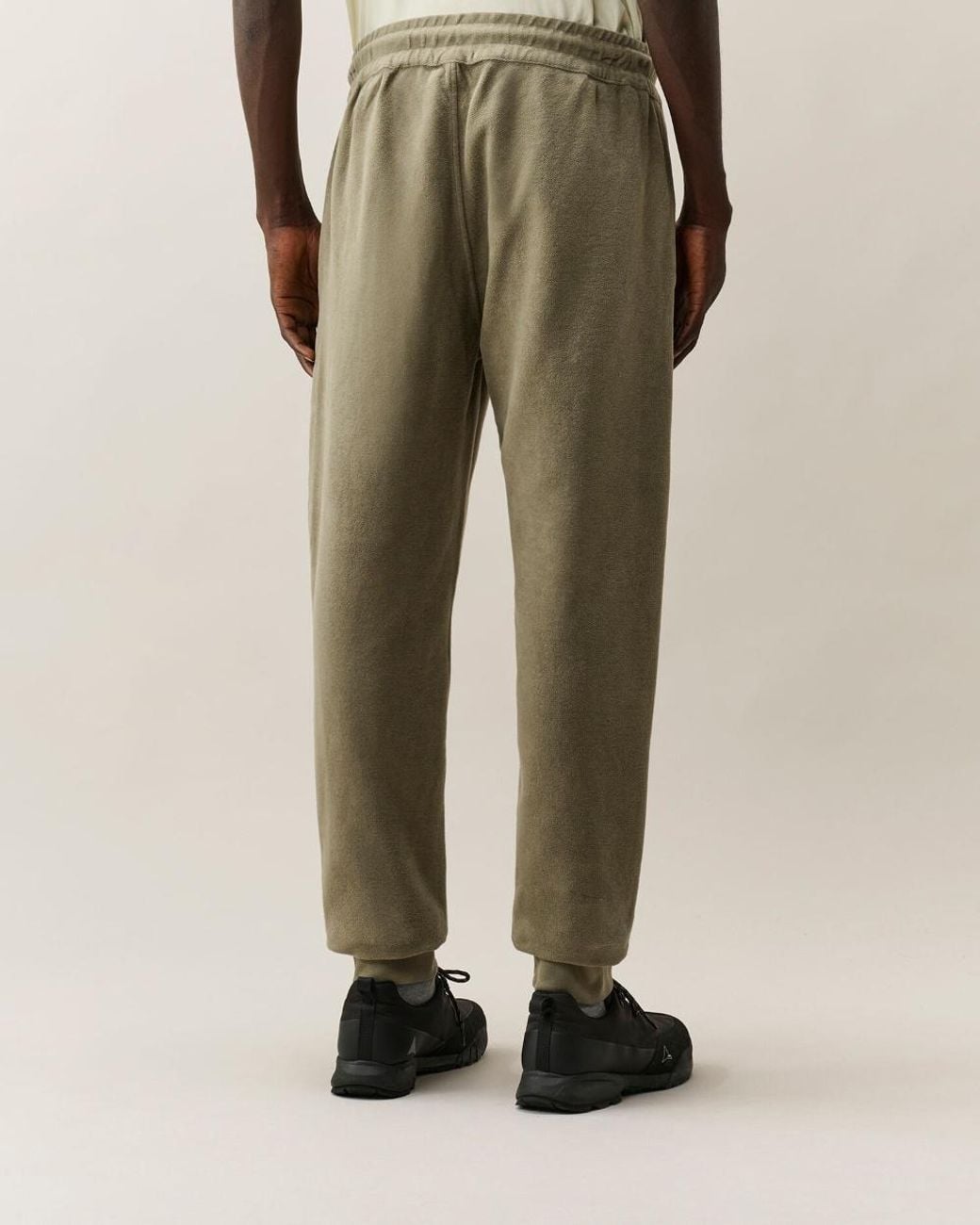 C P Company Green Brushed Emerized Diagonal Fleece Cargo Lens Sweatpants for men