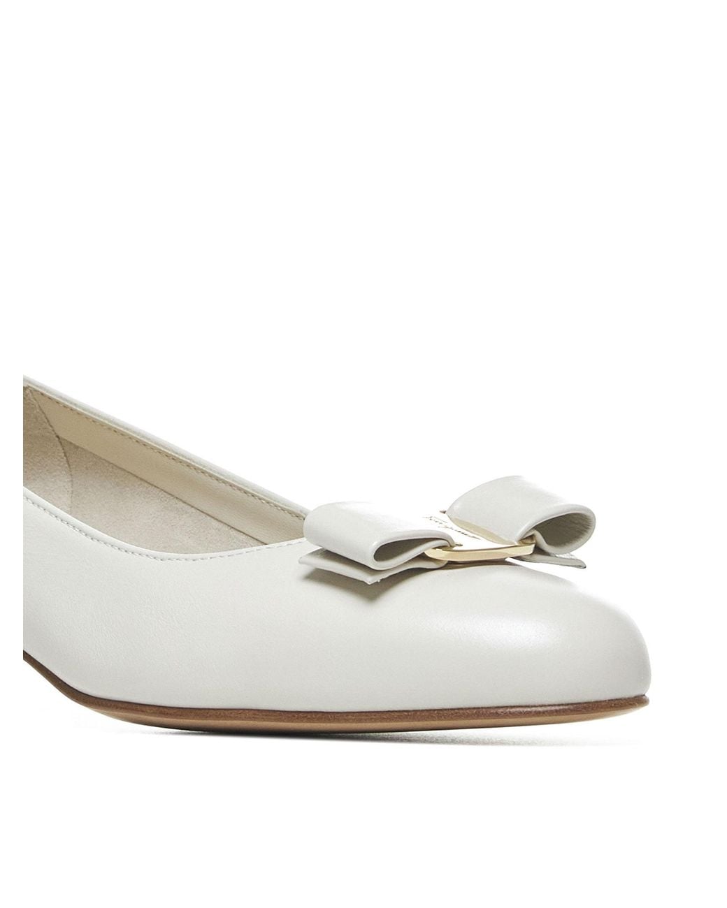 Ferragamo Natural Vara Bow Low-Heeled Shoes