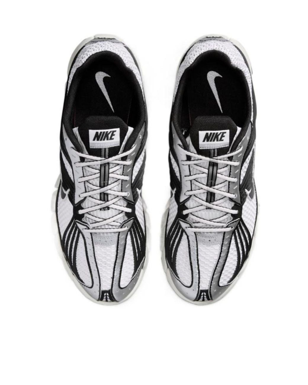 Nike Black Zoom Skylon 11 Running Shoes for men