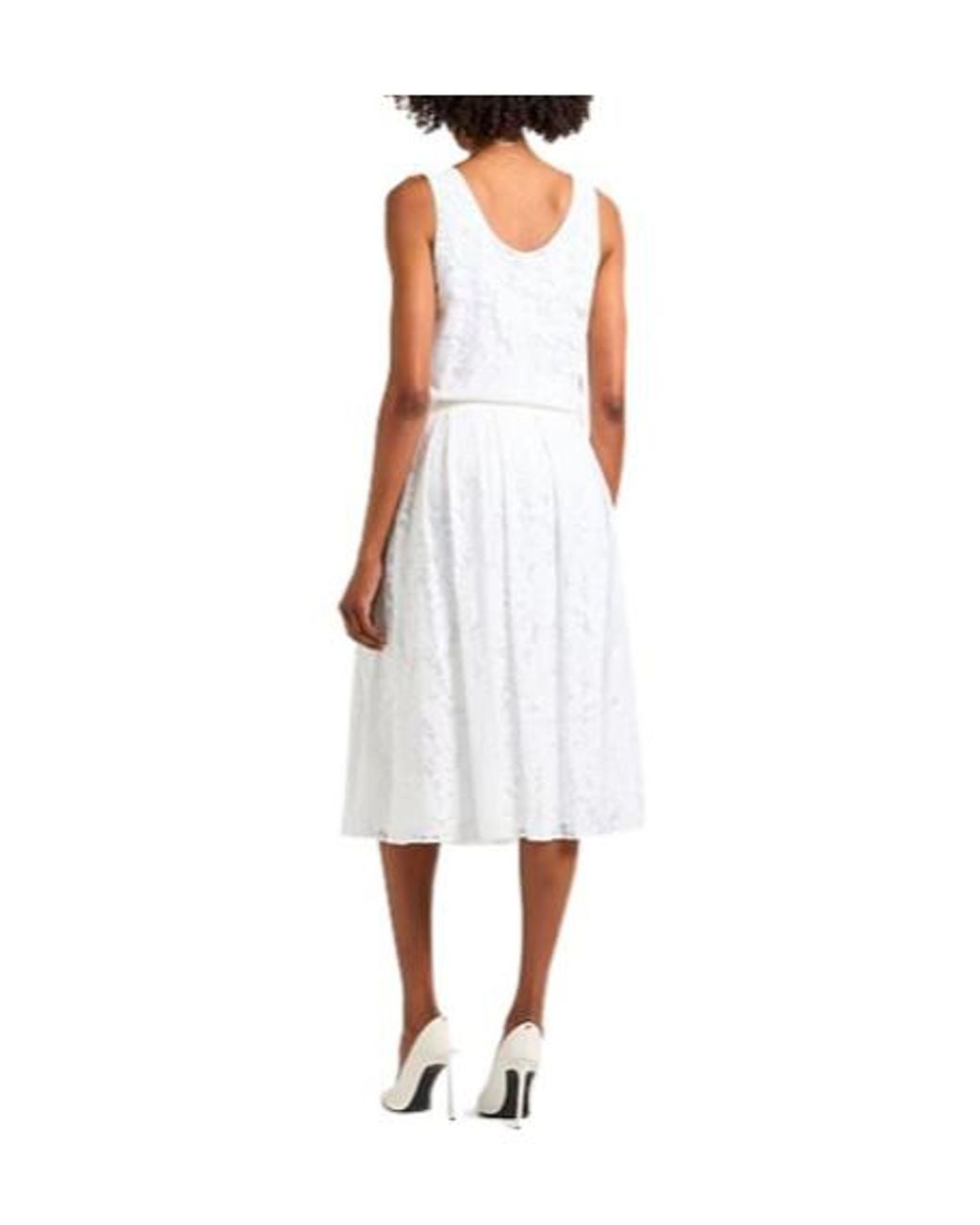 Max Mara White Solid Color Lace Sleeveless Vest
