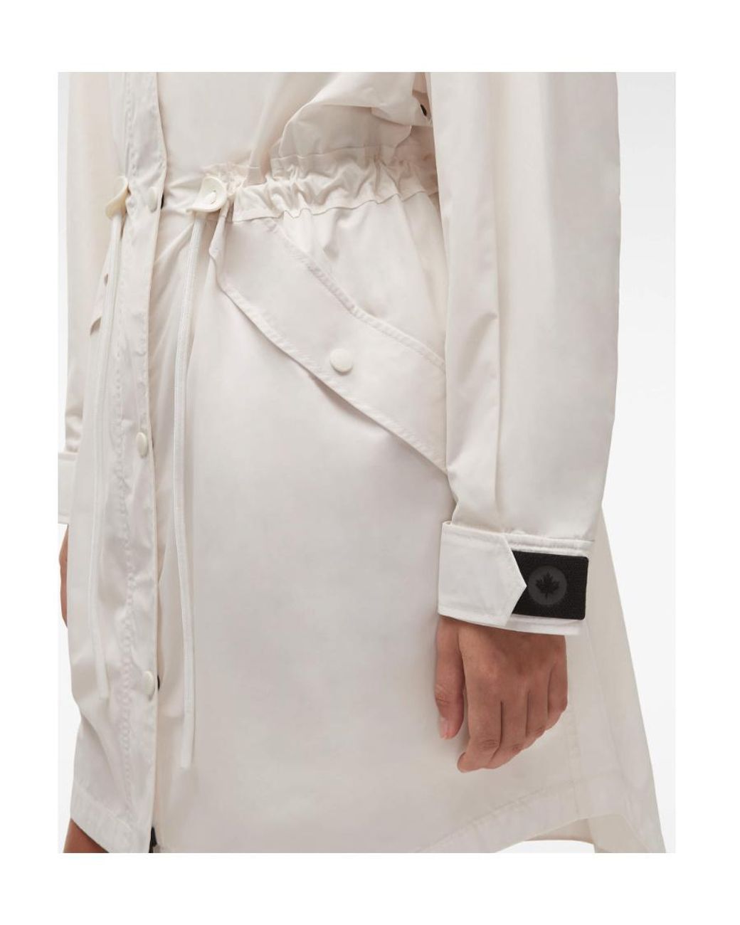 Moose Knuckles White Drawstring Waist Windbreaker