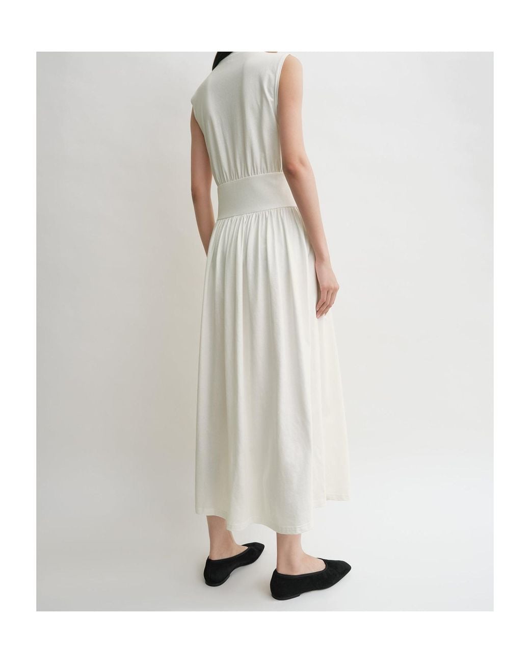 Totême  White Totême Crewneck Sleeveless Maxi Dress