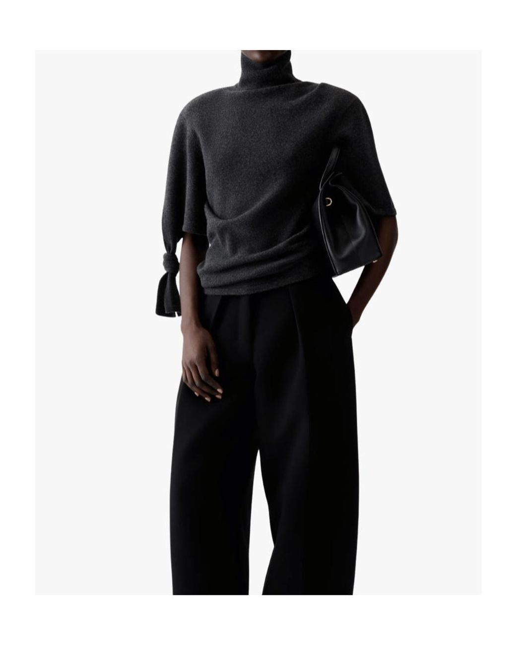 Jacquemus Black Mock-Neck Short-Sleeve Knit Top