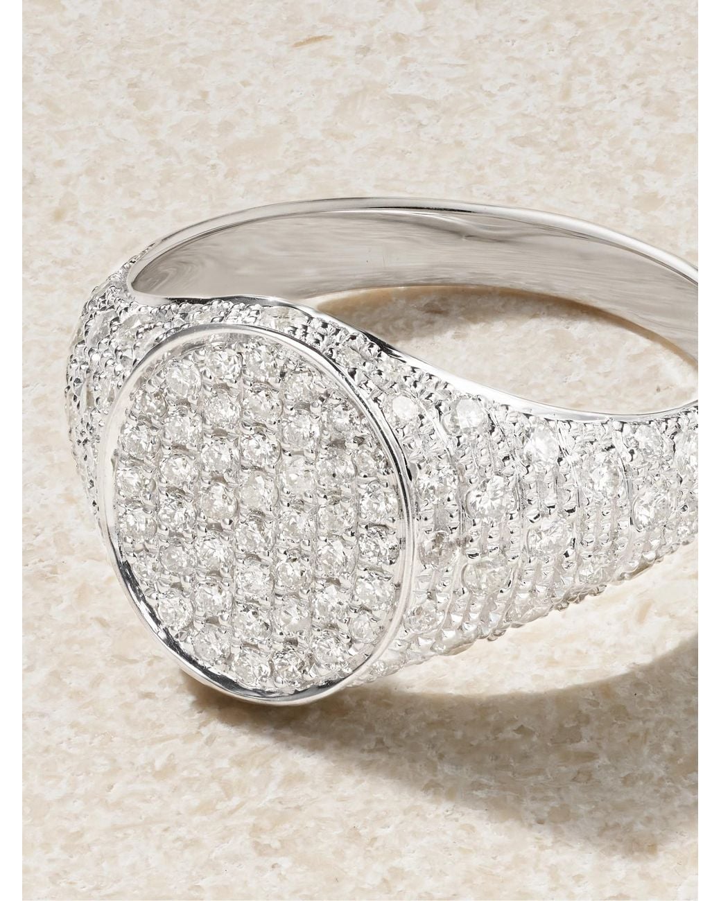 Yvonne Léon White 9-Karat Diamond Ring