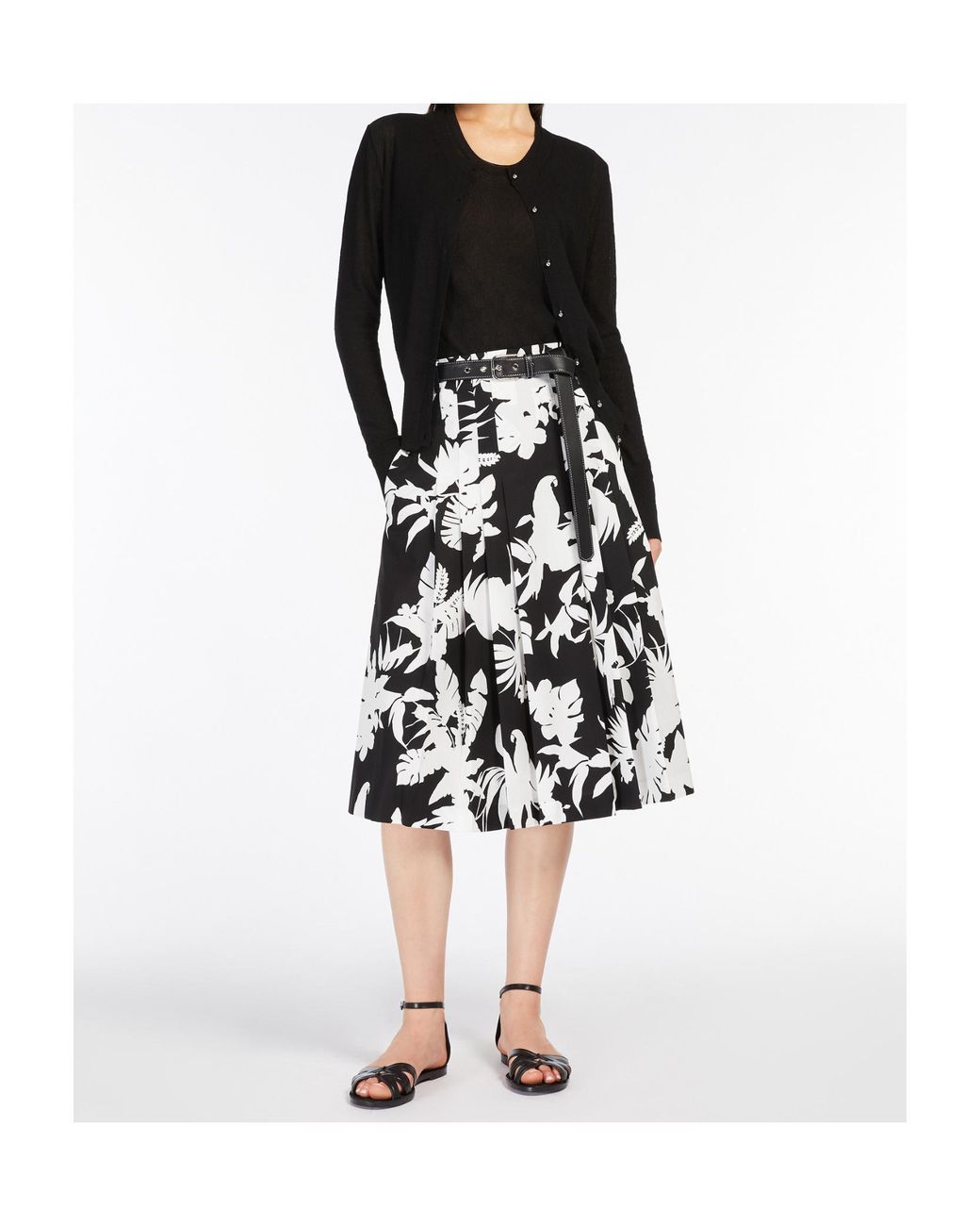 Max Mara Black Viscose Yarn Cardigan