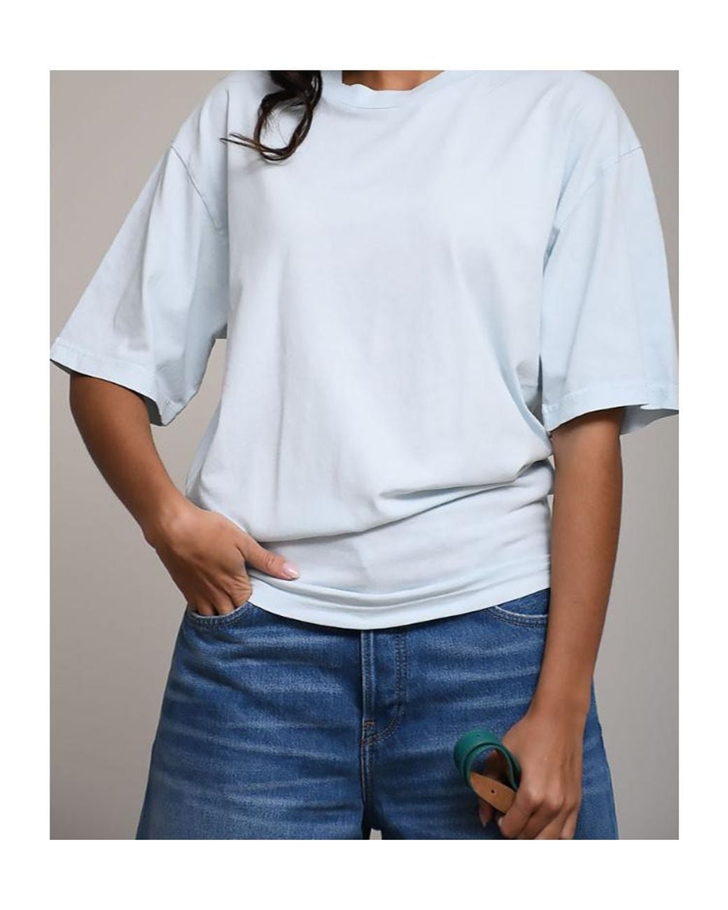 Haikure White Crewneck Short-Sleeved T-Shirt