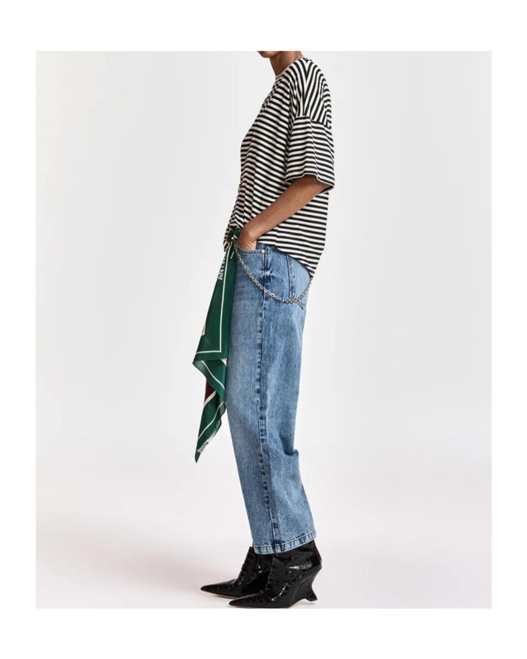 Essentiel Antwerp Black Kriss Striped Brooch T-Shirt