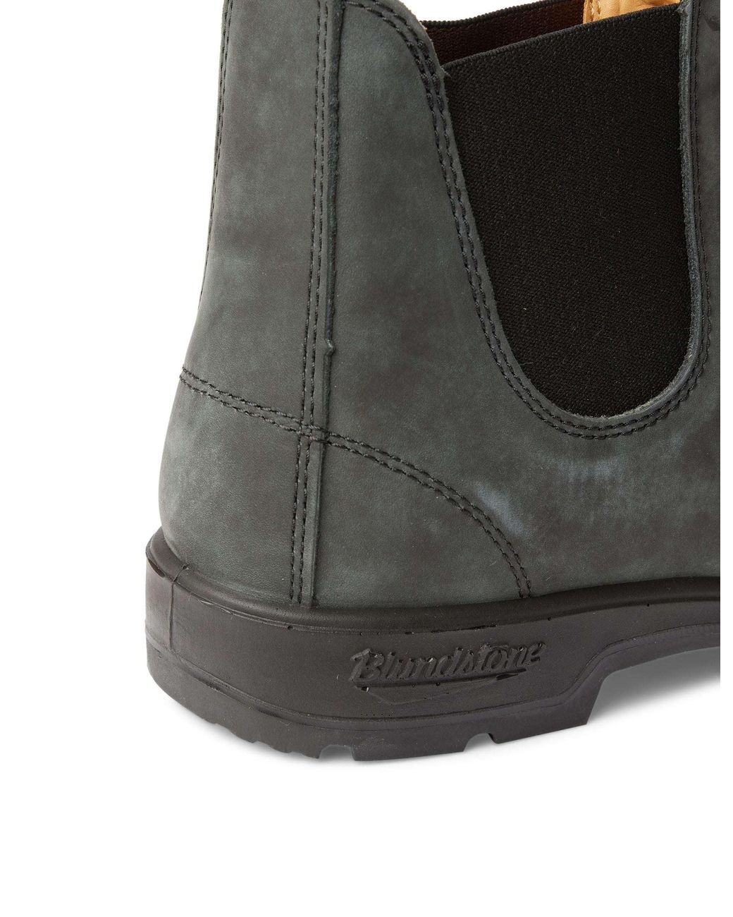 Blundstone Black Chelsea Leather Boots for men