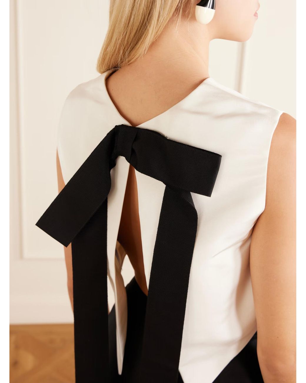 Lanvin White Short Top With Bow Decoration