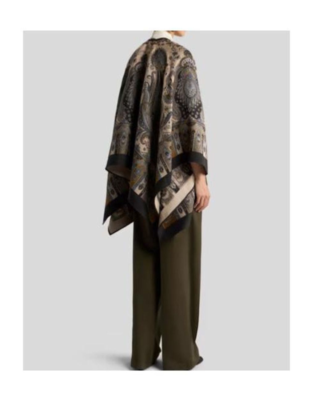 Etro Black Paisley Trim Poncho Shawl