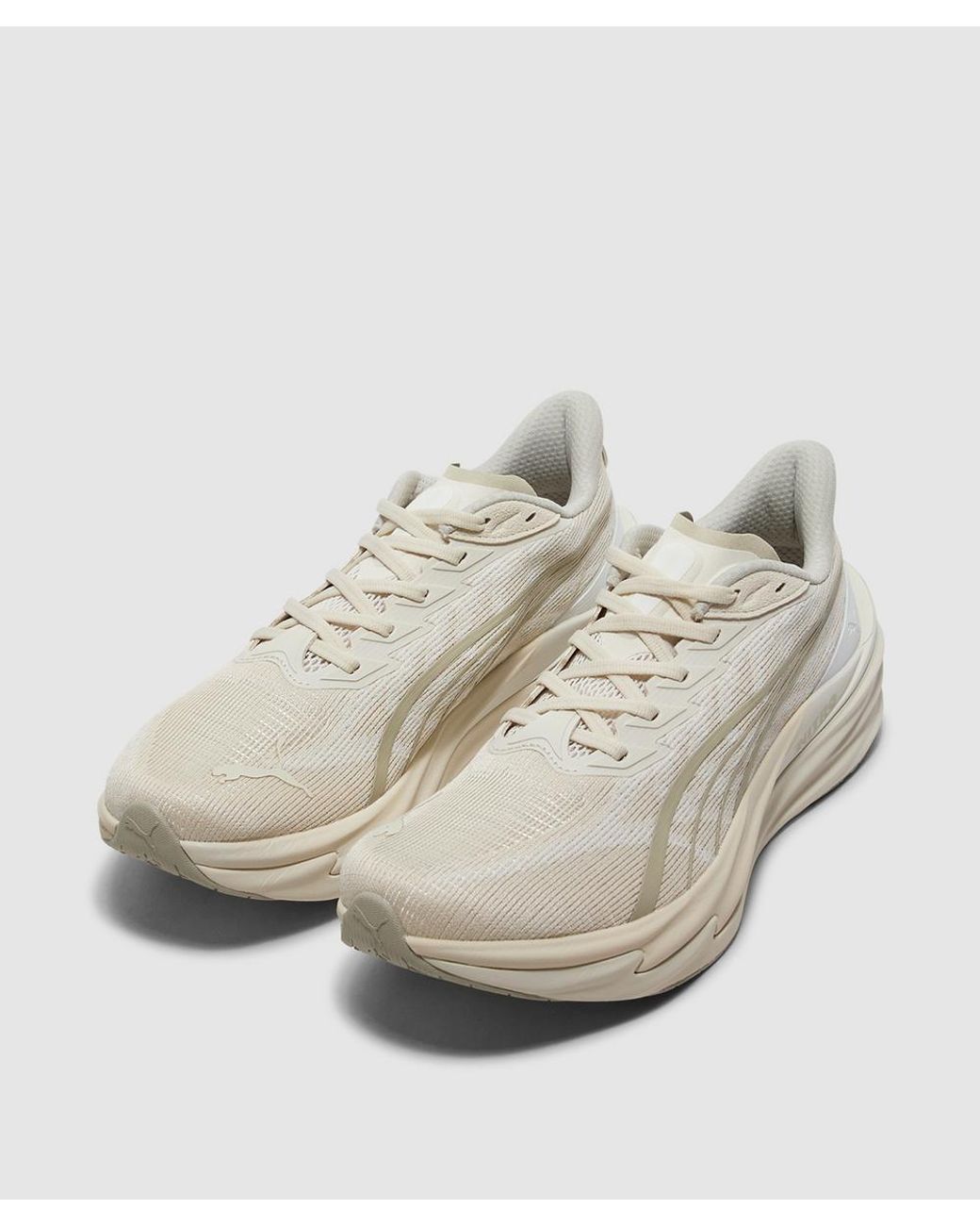 PUMA White Deviate Nitro 4 Sneaker (Alpine Snow-Warm for men
