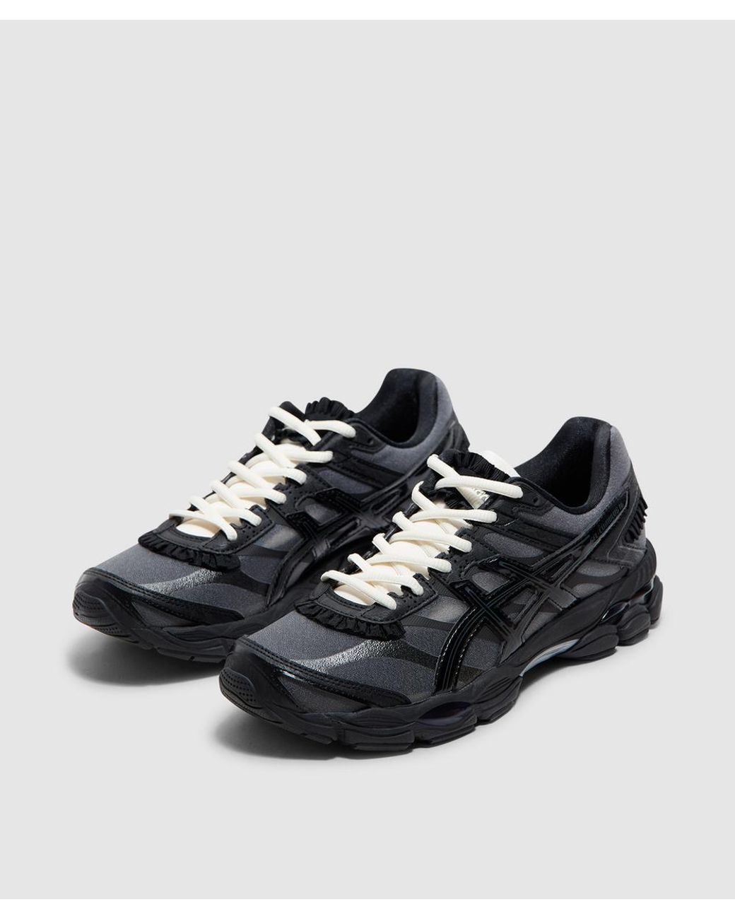 Asics Black X Griff Gel-Cumulus 16 Sneaker