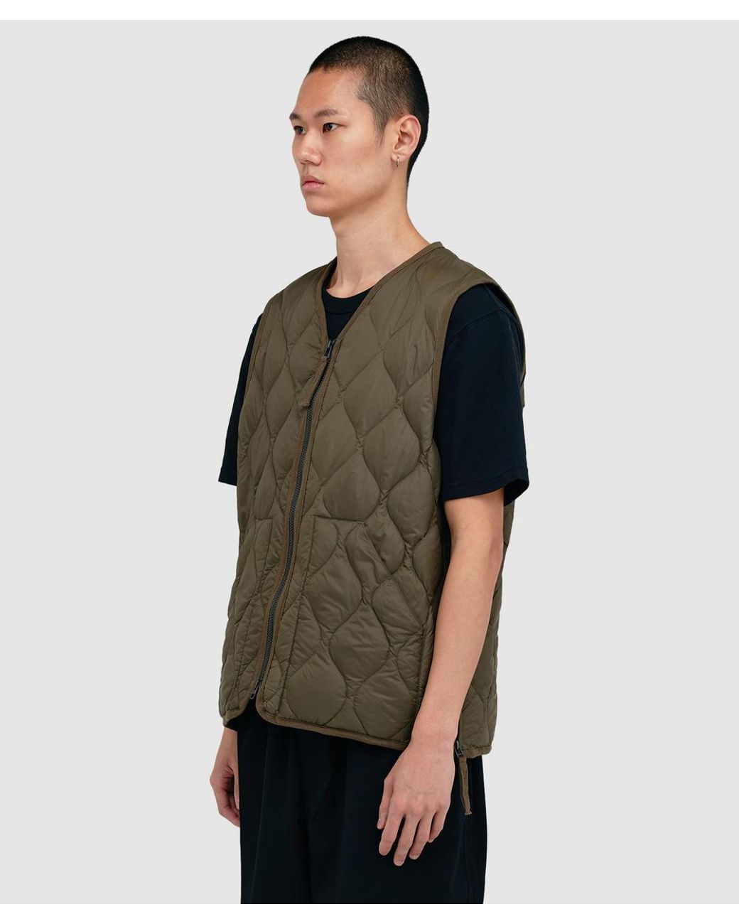 Taion Green Military V-Neck Down Soft Shell Vest (D for men