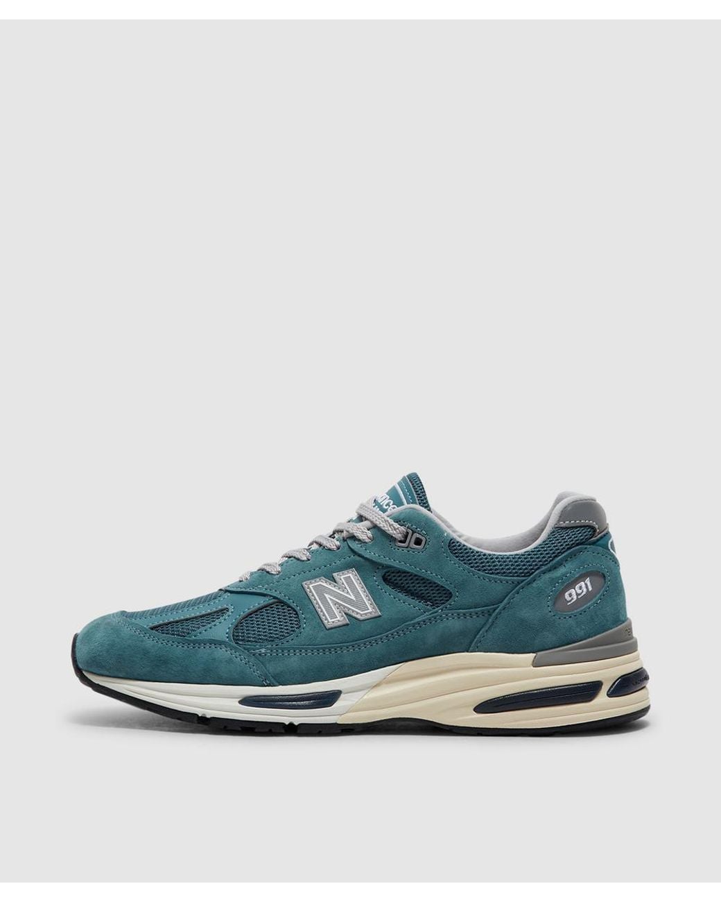 New Balance Blue Miuk 991V2 Sneaker for men