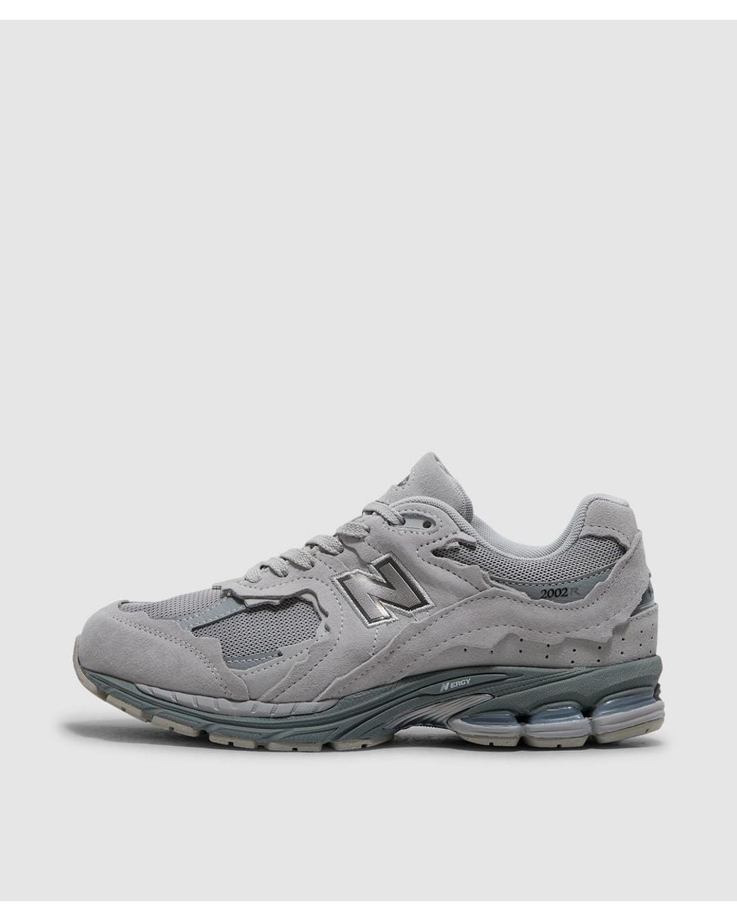 New Balance Gray 2002R Gore-Tex Protection Pack Sneaker (Slate Castlerock for men