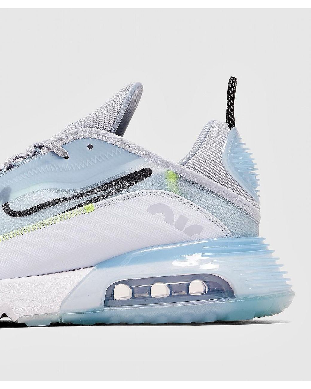 nike air max 2090 trainers in white and blue