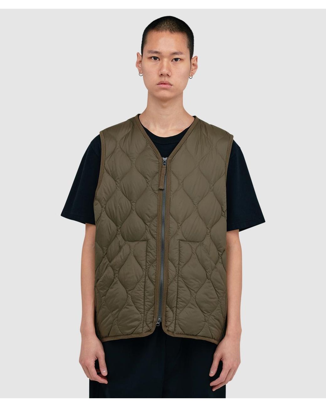 Taion Green Military V-Neck Down Soft Shell Vest (D for men