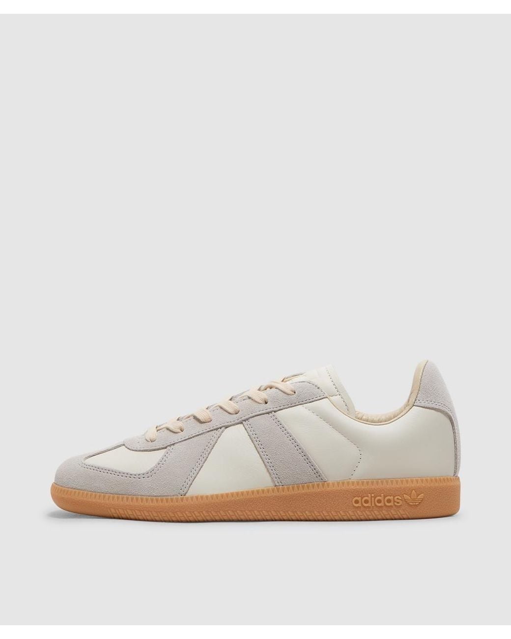 Adidas White Bw Army Sneaker (Chalk/Clear Granite/Gum10 for men