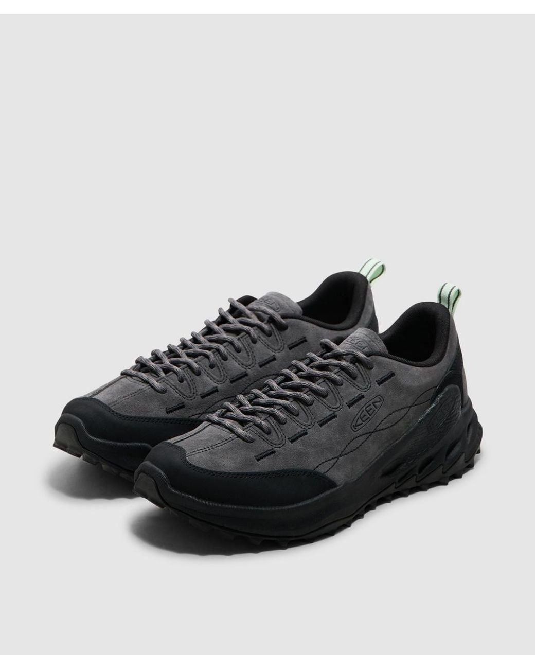 Keen Black Jasper Zionic Sneaker (Magnet/Steel for men