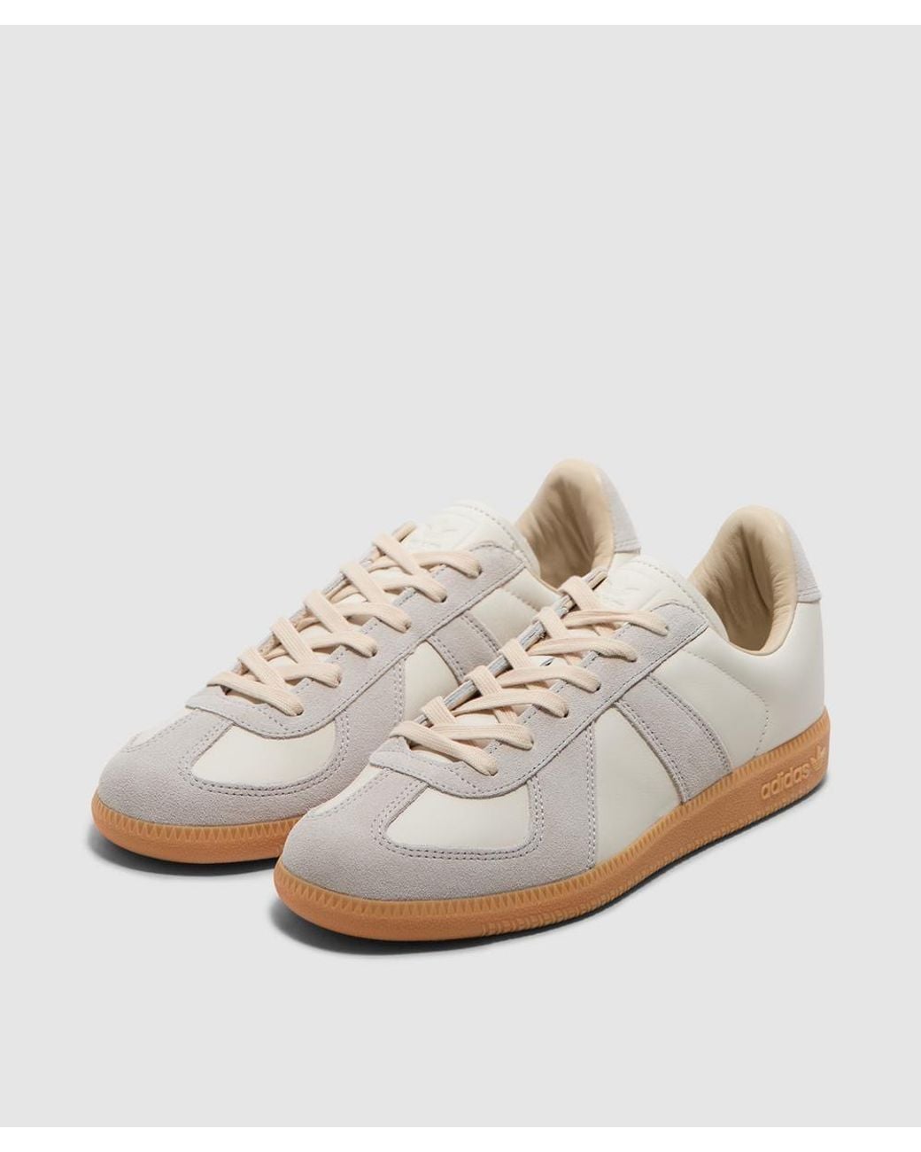 Adidas White Bw Army Sneaker (Chalk/Clear Granite/Gum10 for men