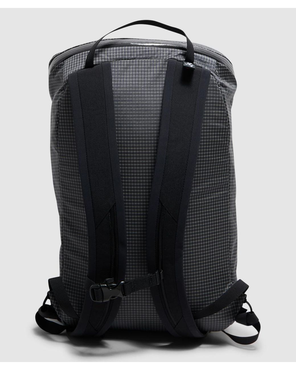 Arc'teryx Gray Konseal 15 Backpack (Cloud