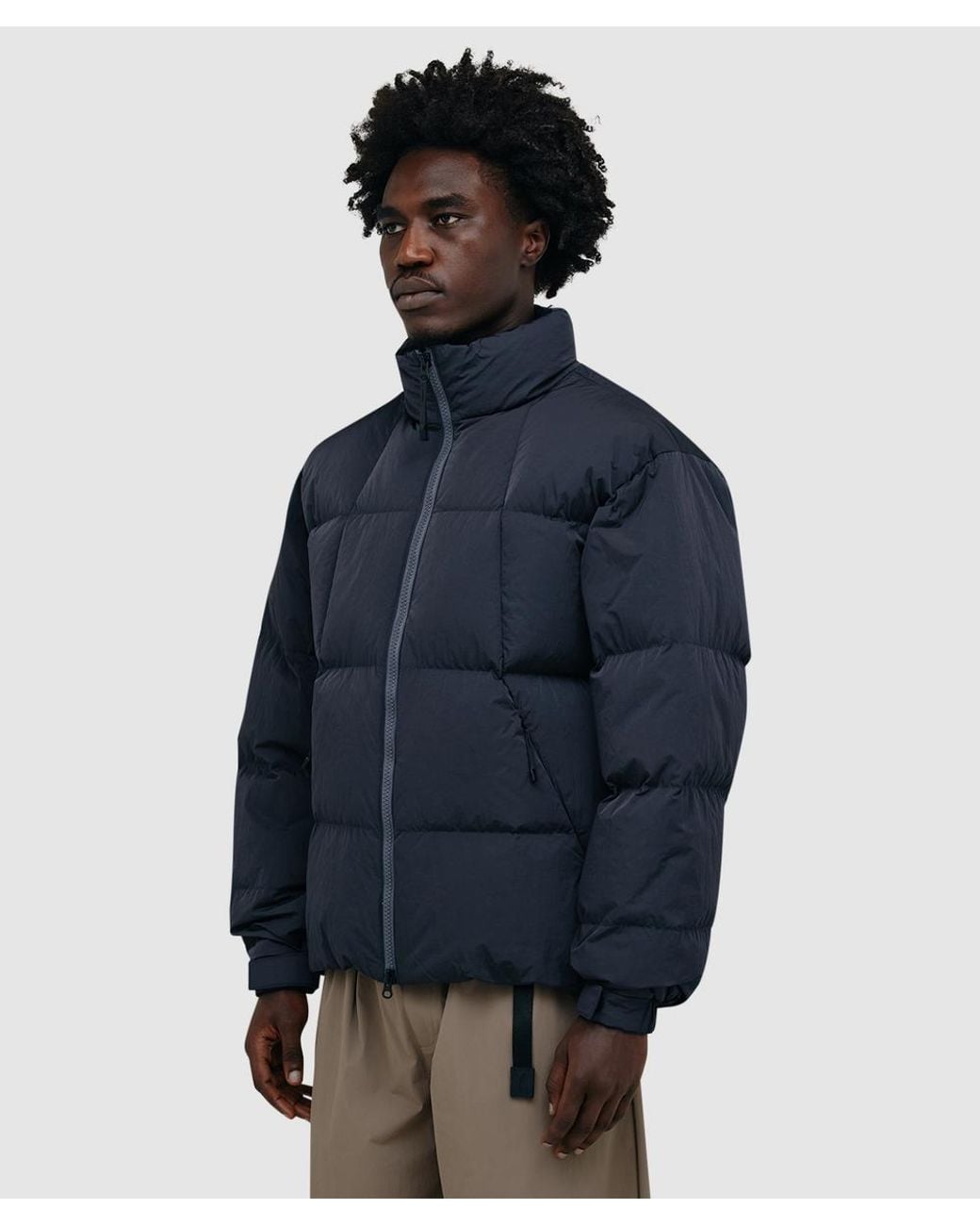 Goldwin Blue Dope Dyed Ripple Down Jacket (Deep Charcoal for men