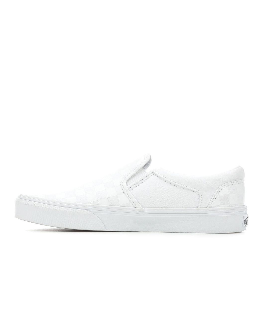 white vans shoe carnival