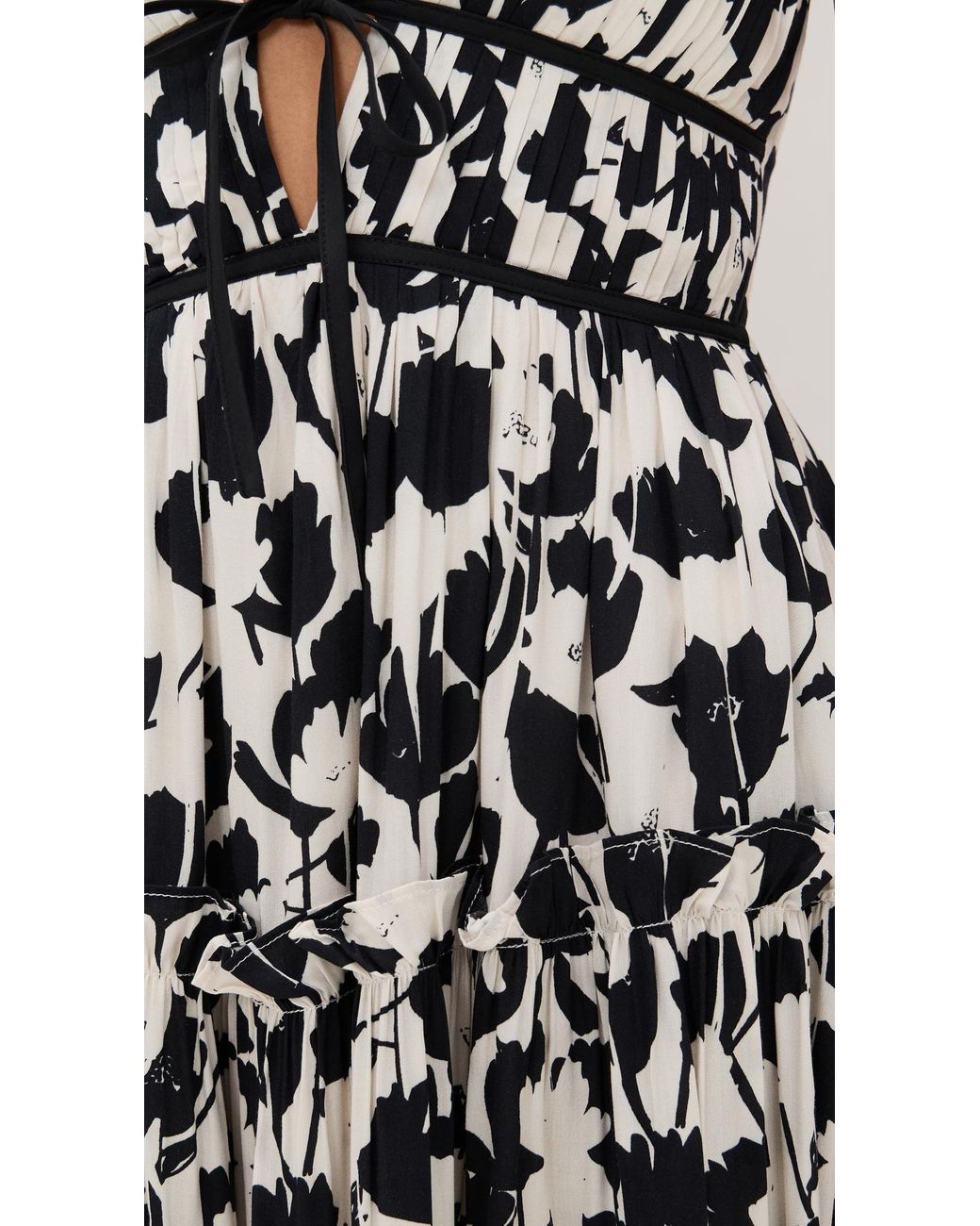 en saison black and white dress Essence Mixed Media Midi Dress – en saison main image 0