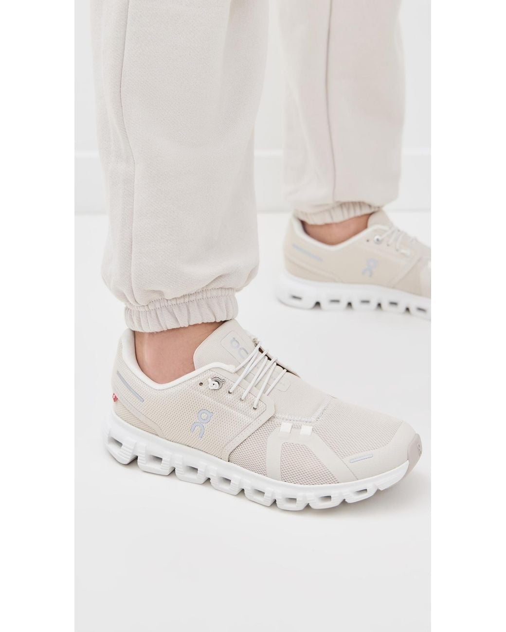 On Shoes White Cloud 6 Sneakers
